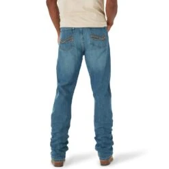 Wrangler Men's 20X 44 Slim Straight Jeans