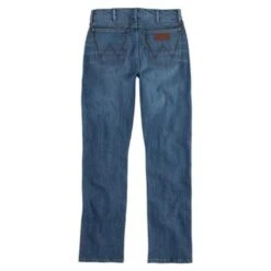 Wrangler Men's Retro Slim Straight Jean